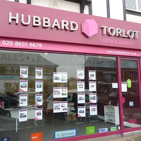 hubbard estate agents.